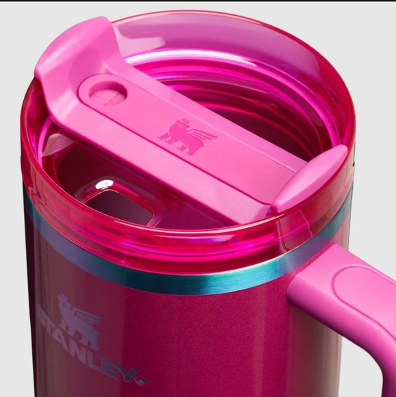 Stanley Valentine's Day 2025 40 oz Tumbler In Berry Truffle Brand New In Box - Picture 3 of 6